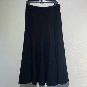Tribella / Black skirt / size 8
